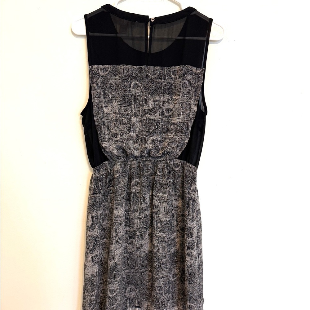 2/$15 Forever 21 - Black & Gray Patterned Sleeveless Mini Dress Size Large - Picture 6 of 8